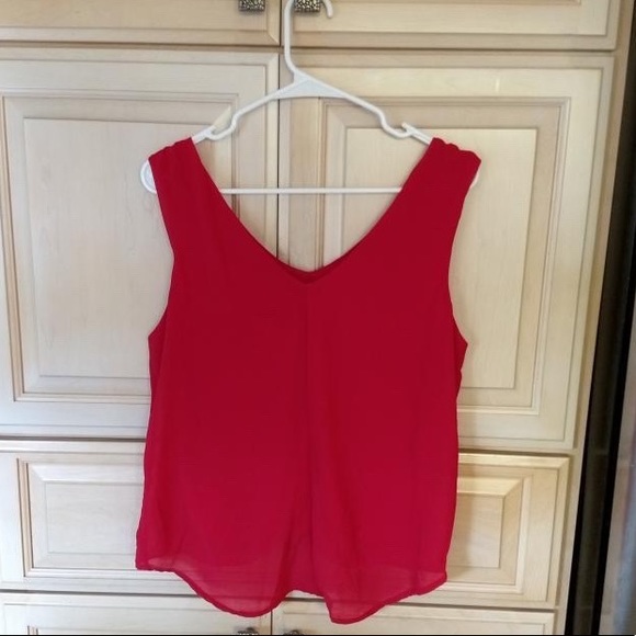 🆕 Papaya: Sleeveless Red Top - Picture 2 of 2